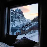 Segla - With View Of Fjord Деревянный коттедж *