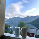 Segla - With View Of Fjord * Fjordgard