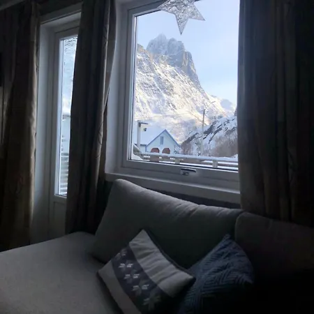 Segla - With View Of Fjord Lodge Fjordgard