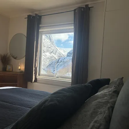 Segla - With View Of Fjord * Fjordgard