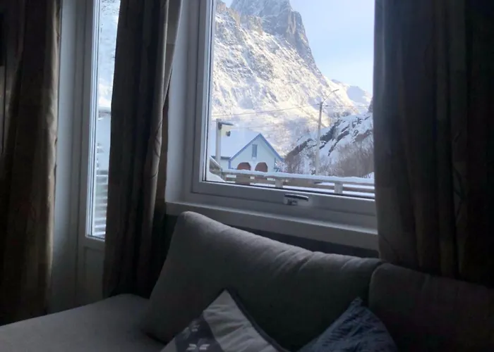 Segla - With View Of Fjord Lodger Fjordgard