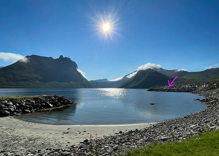 Lodger Segla - With View Of Fjord *